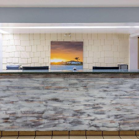 Hotel Carolina A Days Inn By Wyndham Hilton Head Island Εξωτερικό φωτογραφία