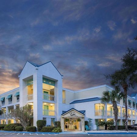 Hotel Carolina A Days Inn By Wyndham Hilton Head Island Εξωτερικό φωτογραφία