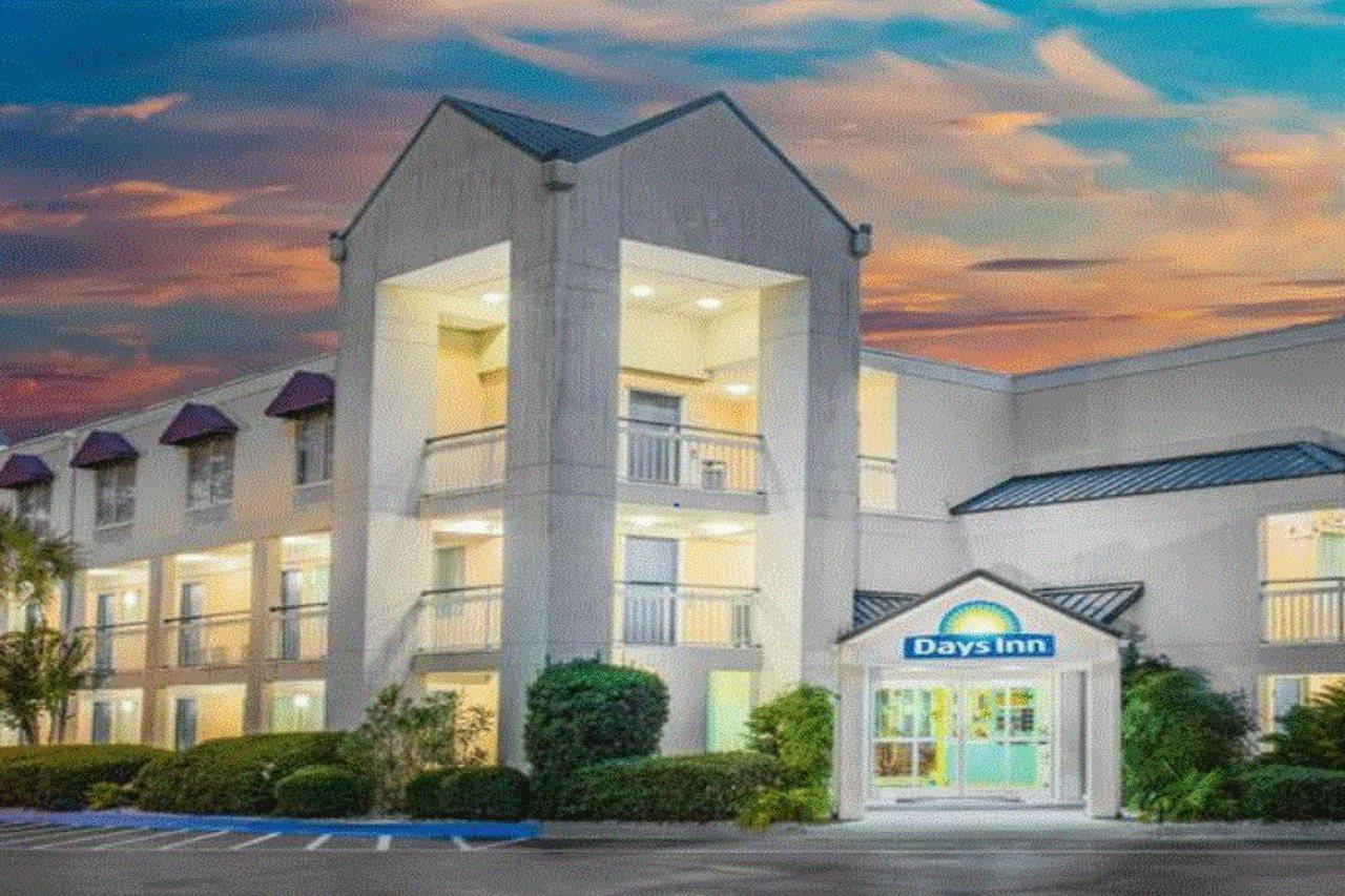 Hotel Carolina A Days Inn By Wyndham Hilton Head Island Εξωτερικό φωτογραφία