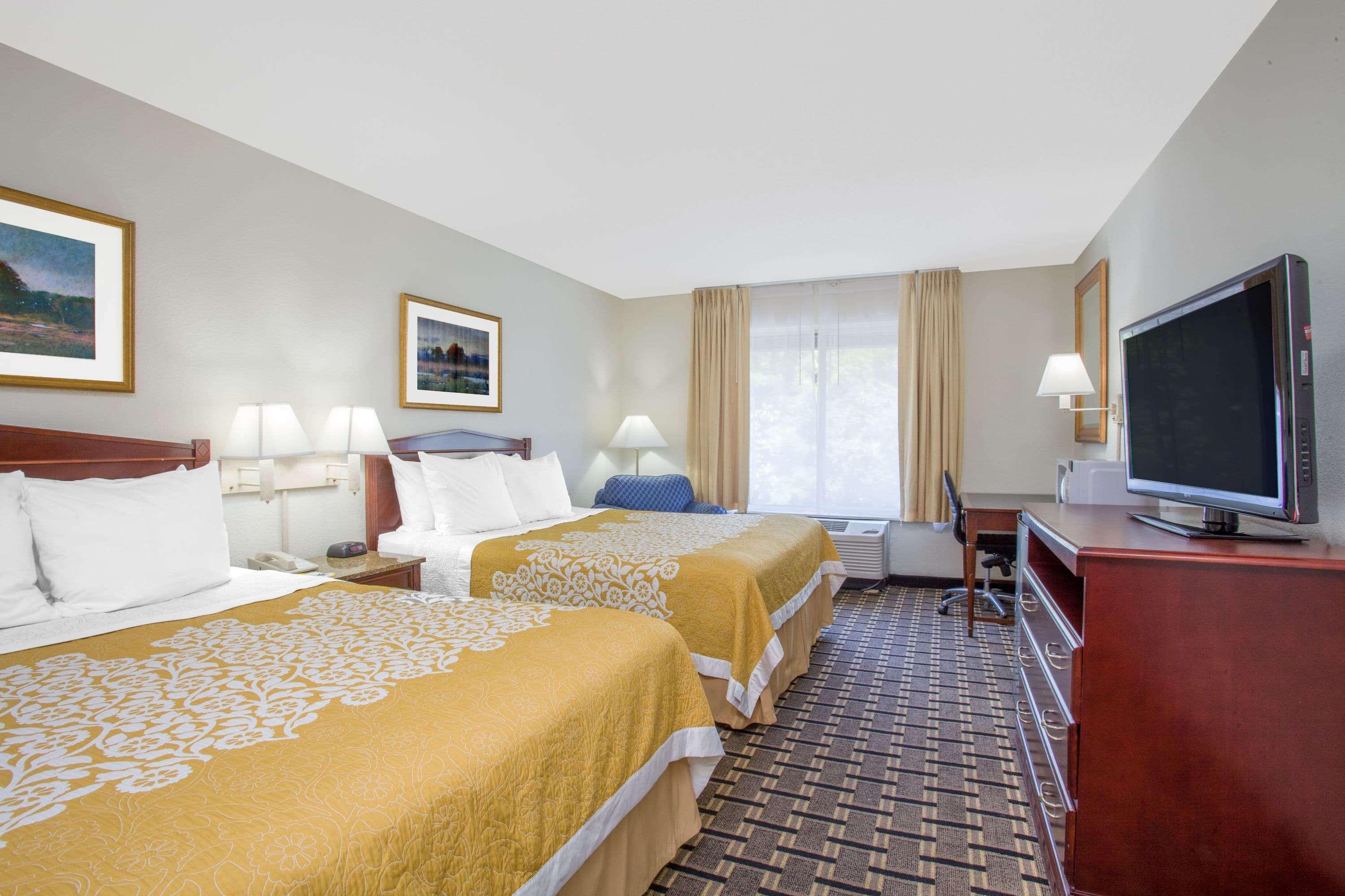 Hotel Carolina A Days Inn By Wyndham Hilton Head Island Εξωτερικό φωτογραφία