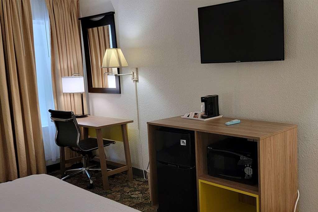 Hotel Carolina A Days Inn By Wyndham Hilton Head Island Δωμάτιο φωτογραφία