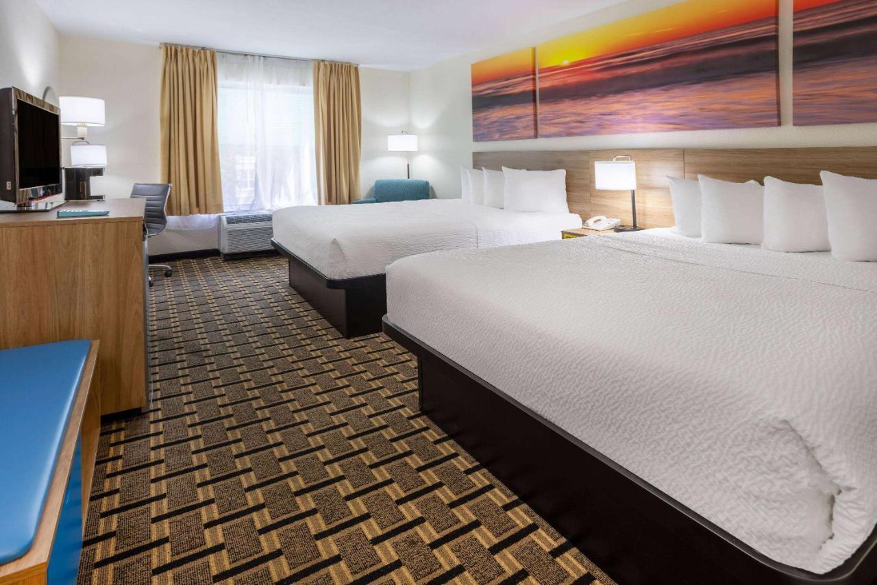 Hotel Carolina A Days Inn By Wyndham Hilton Head Island Εξωτερικό φωτογραφία