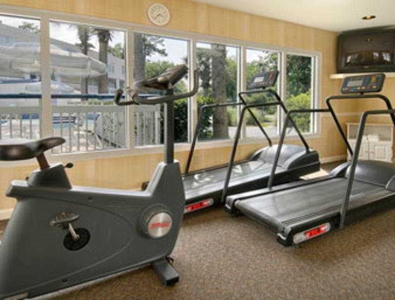 Hotel Carolina A Days Inn By Wyndham Hilton Head Island Ανέσεις φωτογραφία